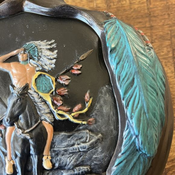 Vintage Native American Folk  Art Hand Painted Provincial Mold Ceramic‎ Decanter - Picture 5 of 14